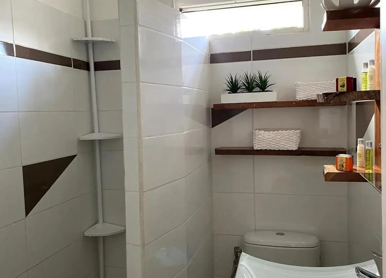 Bungalow Confortable A Sainte-Rose Avec Jardin Prive_222 Guadeloupe